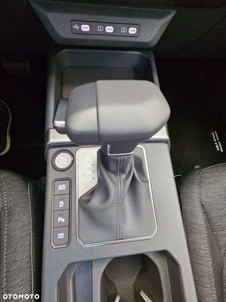 Kia Seltos 1.6 T-GDI M DCT - 17