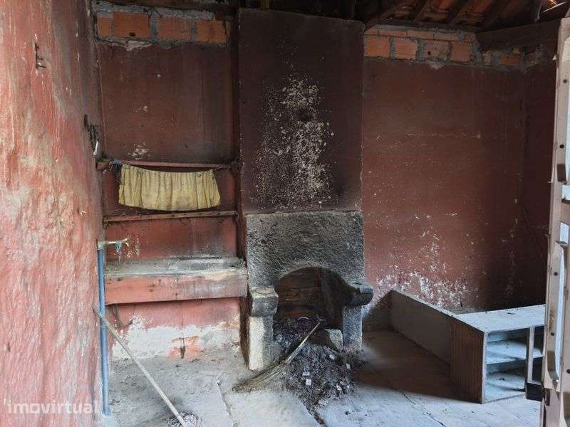 Casa rústica para remodelação - Grande imagem: 5/12