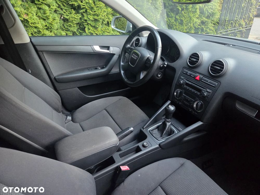 Audi A3 Sportback - 19