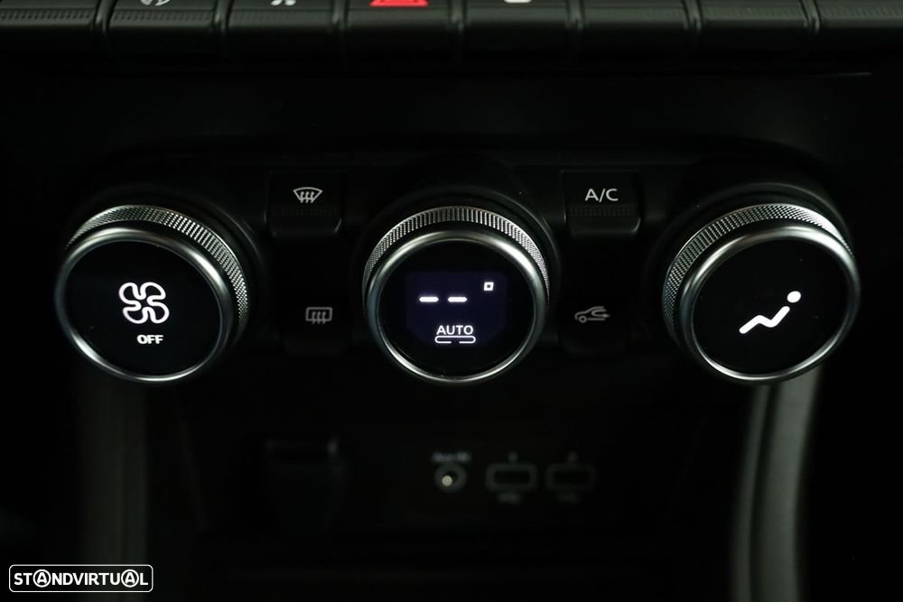 Renault Captur 1.0 TCe Techno - 13