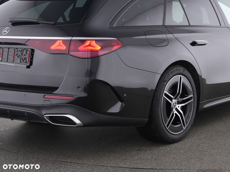 Mercedes-Benz Klasa E 220 d 4Matic 9G-TRONIC Edition AMG Line - 6