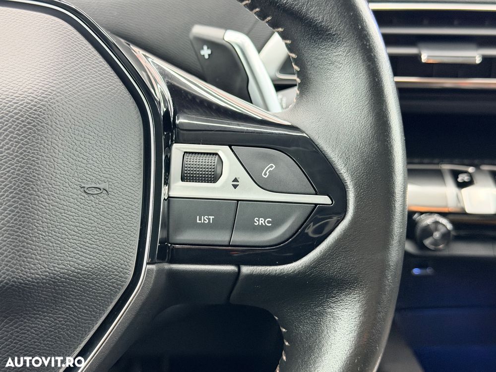 Peugeot 3008 PureTech 130 Stop & Start GPF EAT8 Allure Pack - 27