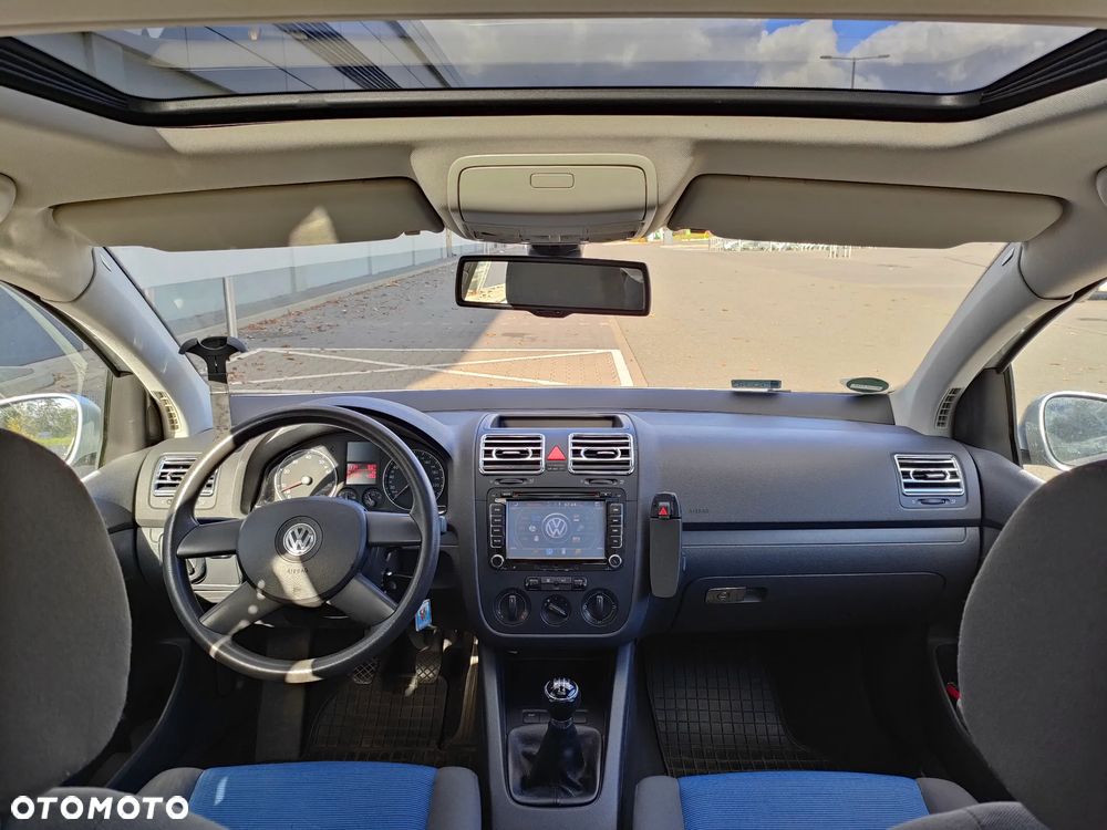 Volkswagen Golf 1.6 Trendline - 19