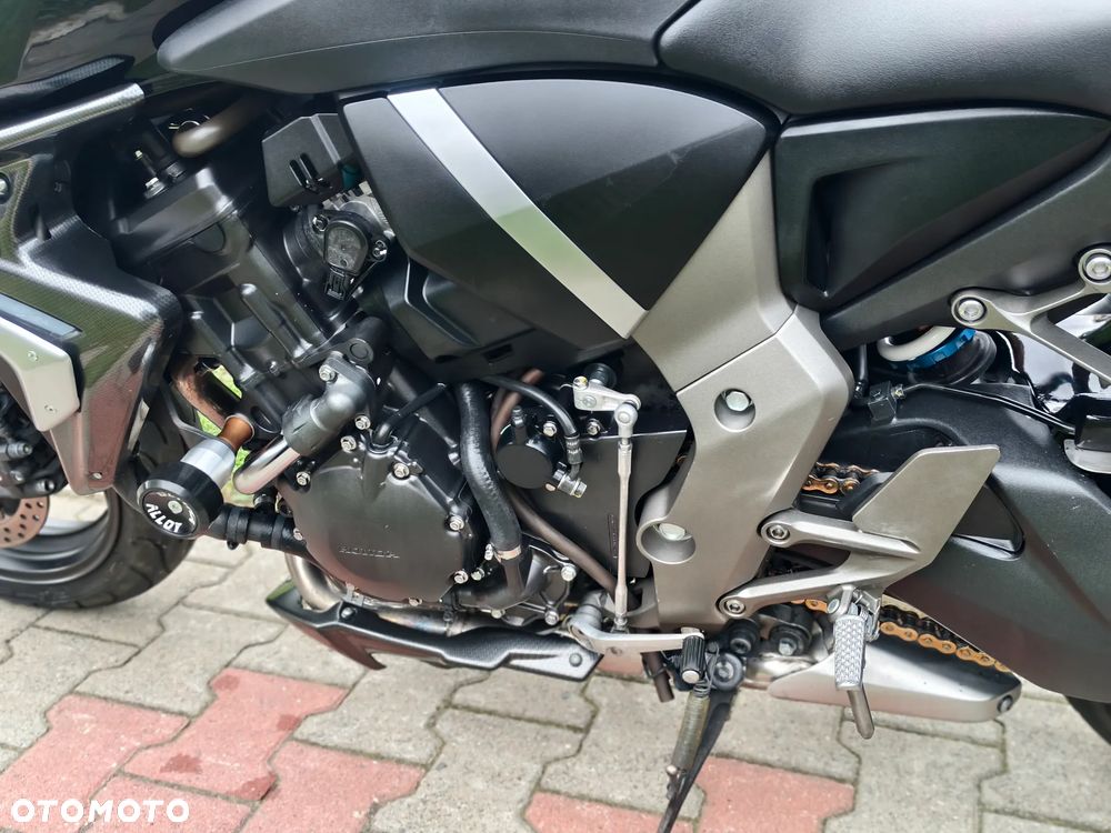 Honda CB - 26