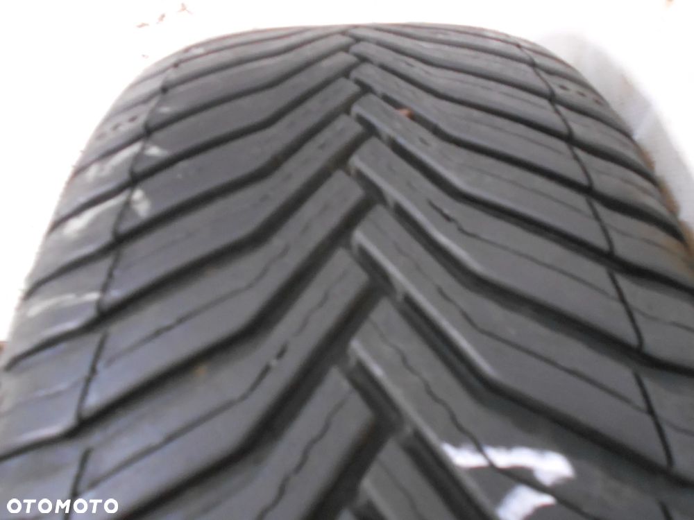 OPONA POJEDYNKA 195/45R16 MICHELIN CROSS CLIMATE 2 DOT 2424 7MM - 2