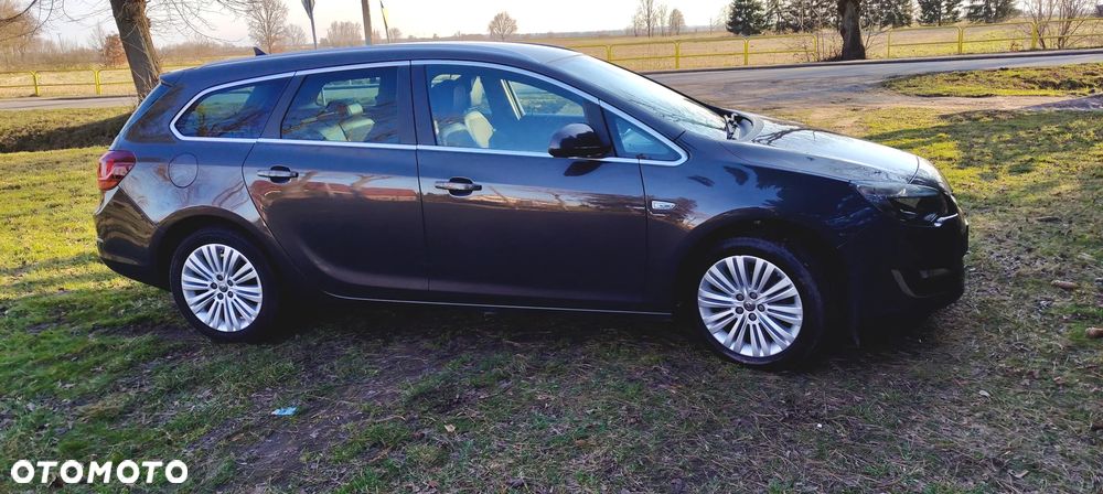 Opel Astra 1.4 Turbo ecoFLEX Start/Stop Exklusiv - 25