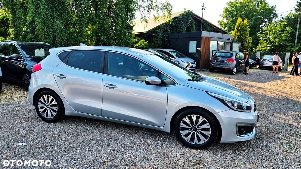 Kia Ceed 1.6 GDI XL - 10