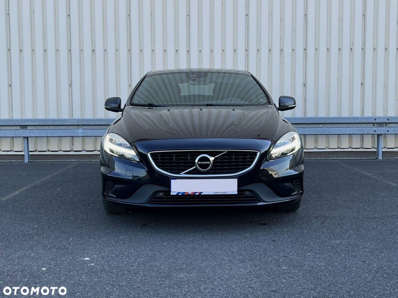 Volvo V40 T3 Geartronic RDesign - 3