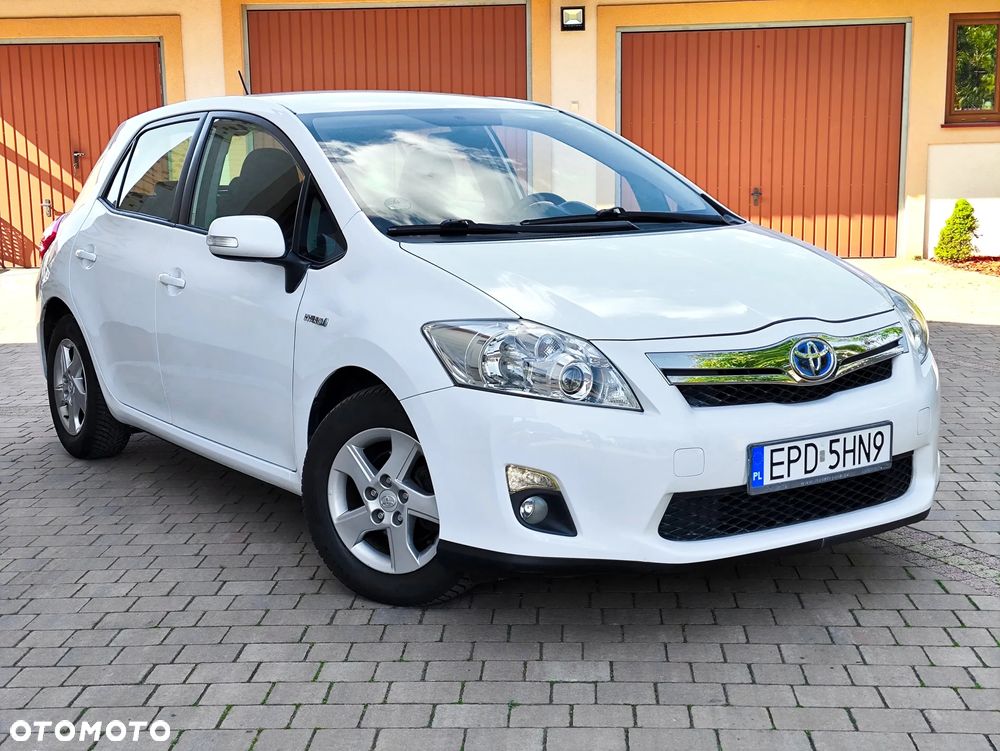 Toyota Auris 1.8 HSD Sol - 3