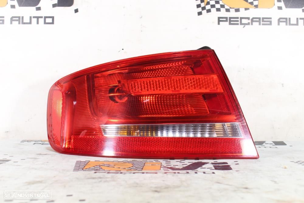 Farolim Esquerdo Audi A4 (8K2, B8)  8K5945095d / Chassi Condutor Sedan - 1