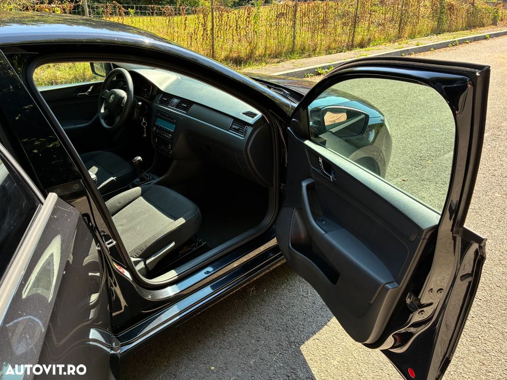 Skoda RAPID 1.2 TSI Ambition - 10