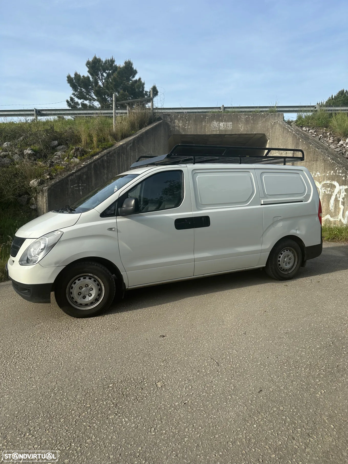 Hyundai H-1 - 3
