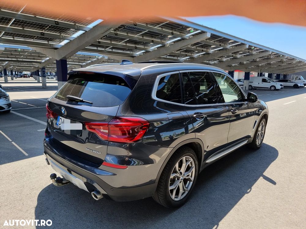 BMW X3 xDrive20d Aut. Luxury Line - 3