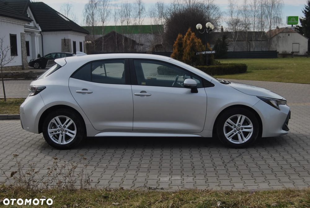 Toyota Corolla 1.8 Hybrid Comfort - 19