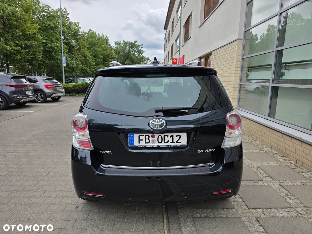 Toyota Verso 1.8 5-Sitzer Executive - 6