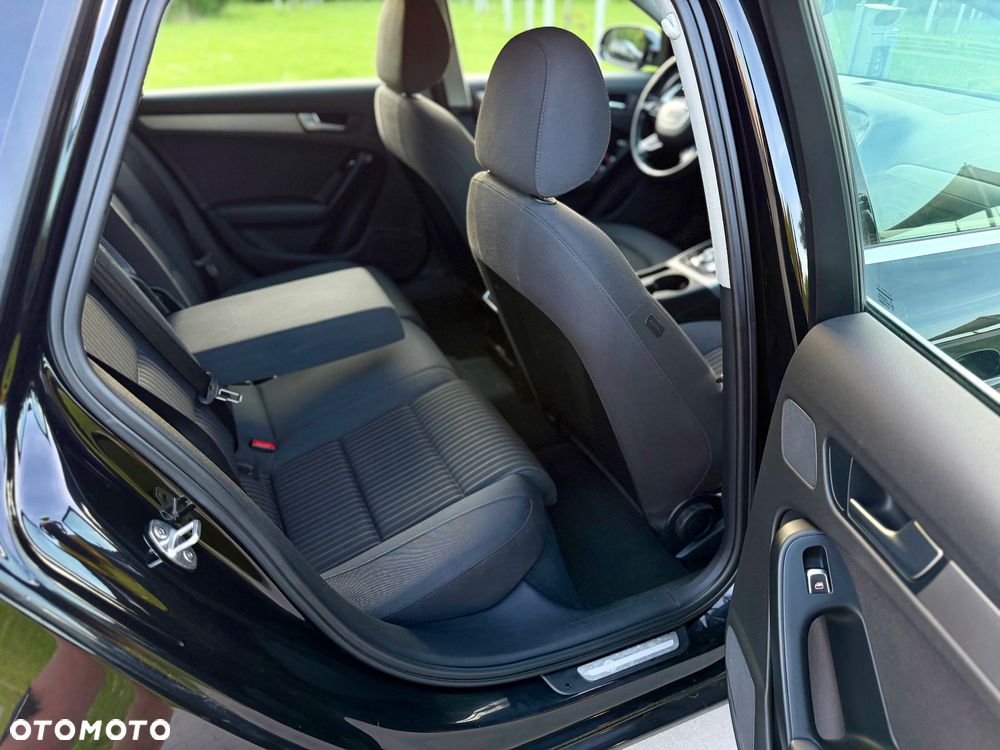 Audi A4 Avant 2.0 TDI DPF multitronic Attraction - 22