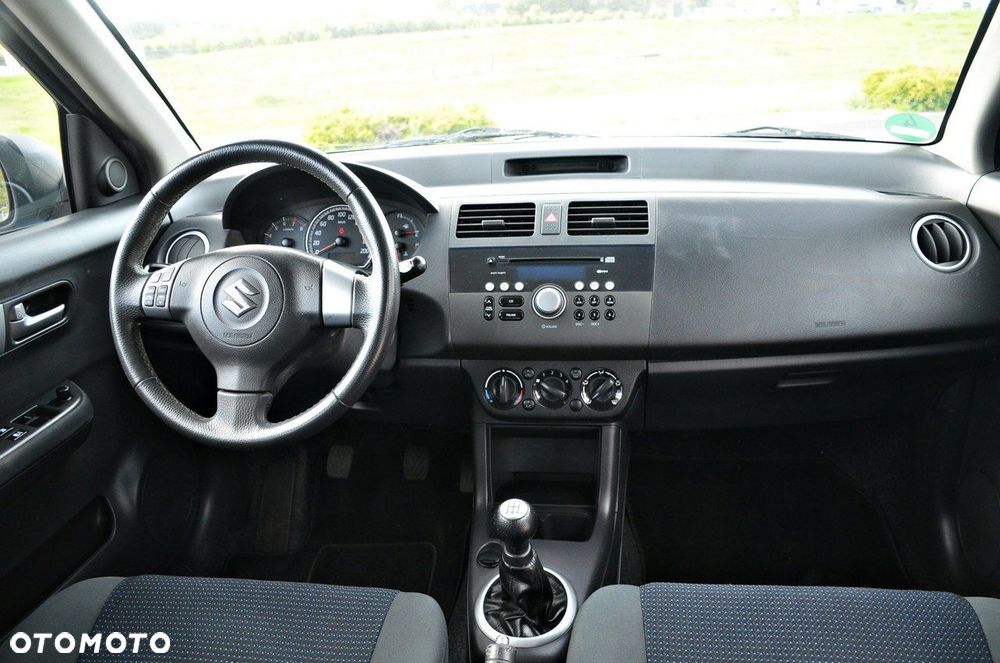 Suzuki Swift - 14