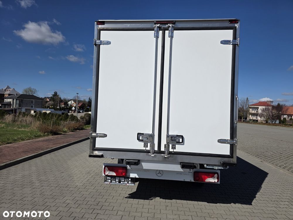 Mercedes-Benz Sprinter chłodnia mroźnia 316  Thermo king + zasilanie elektryczne - 8