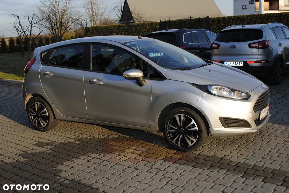 Ford Fiesta - 8