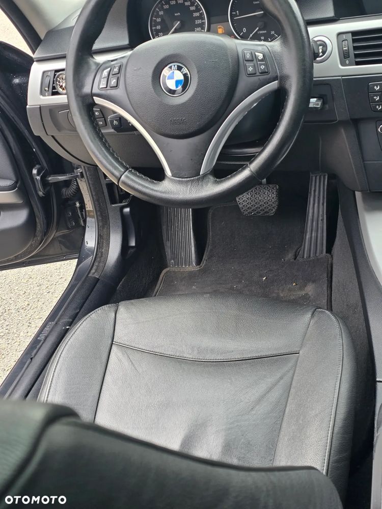 BMW Seria 3 - 10