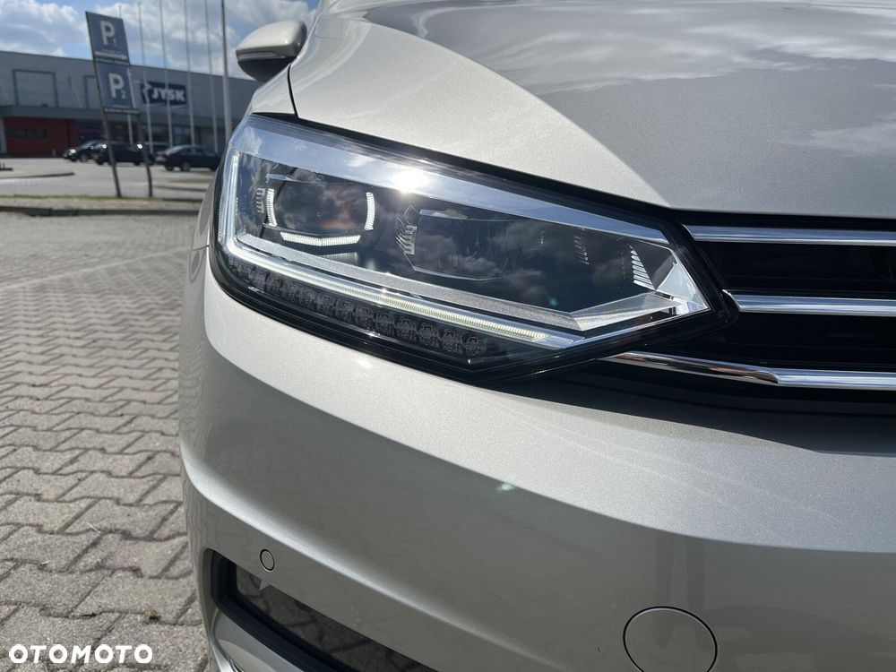 Volkswagen Touran 1.5 TSI EVO Highline - 26