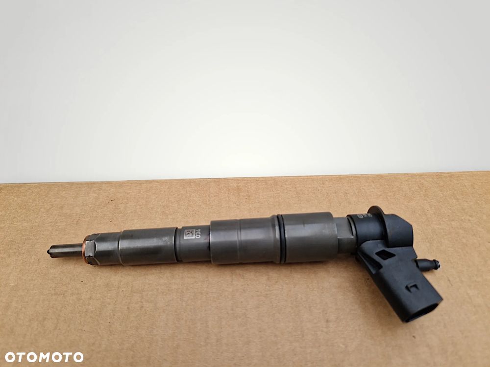 BMW E60 E61 E83 E92 X5 X6 e70 e71 3.0d WTRYSK WTRYSKIWACZ BMW 7808089 BOSCH 0445115077 - 3
