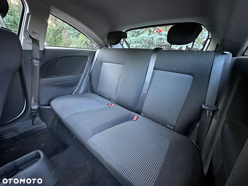 Opel Corsa 2009 photo 5