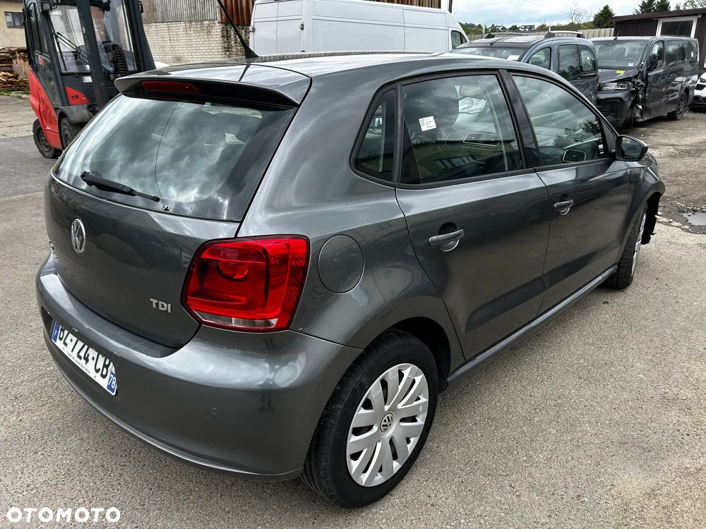 Volkswagen Polo - 1