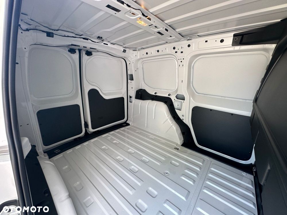 Volkswagen Caddy Cargo - 19