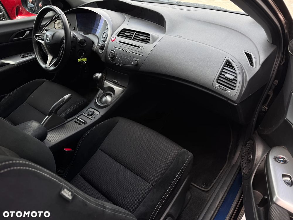 Honda Civic 1.8 TypeS + - 6