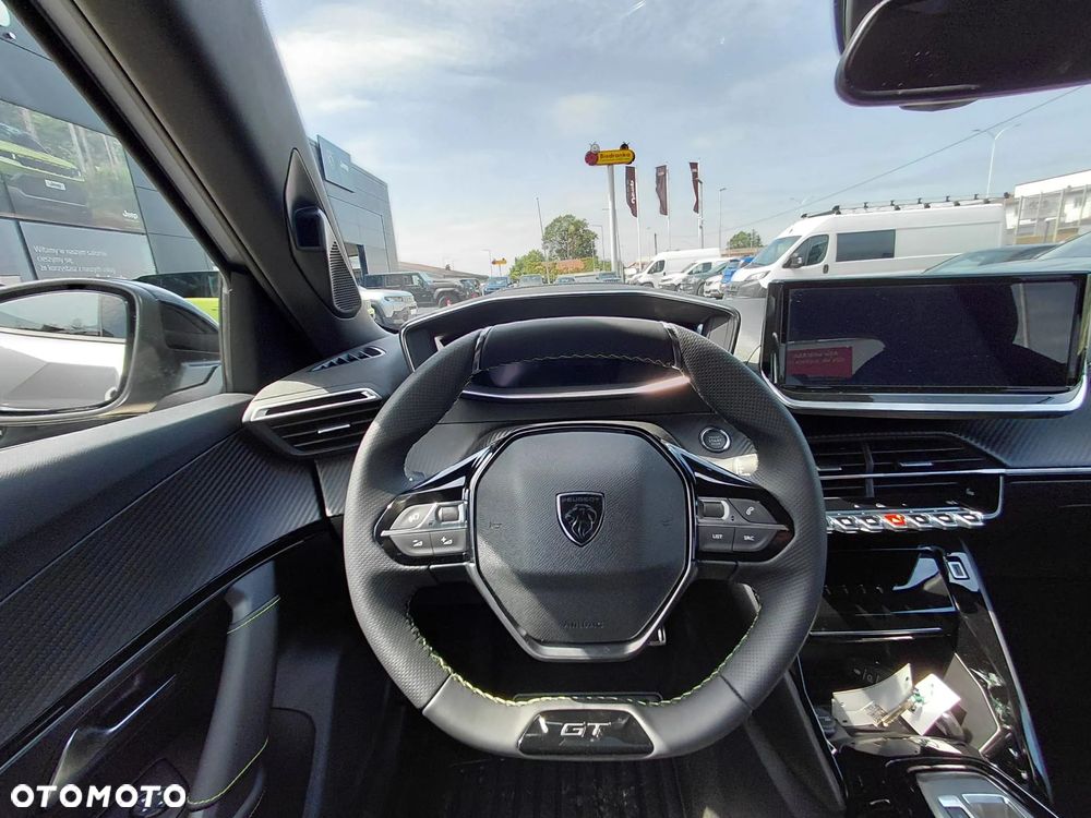 Peugeot 2008 PureTech mHEV GT Exclusive e-DCS6 - 13