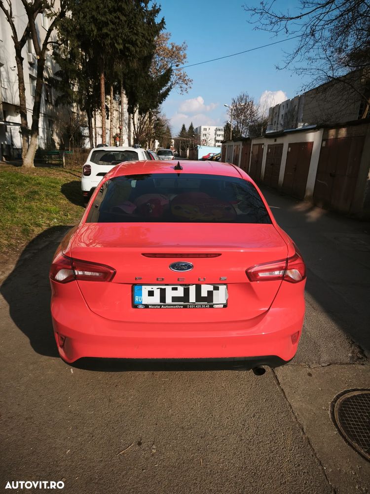 Ford Focus 1.5 EcoBlue Titanium - 6