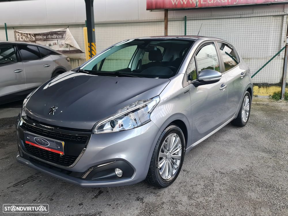Peugeot 208 1.2 PureTech Signature - 41