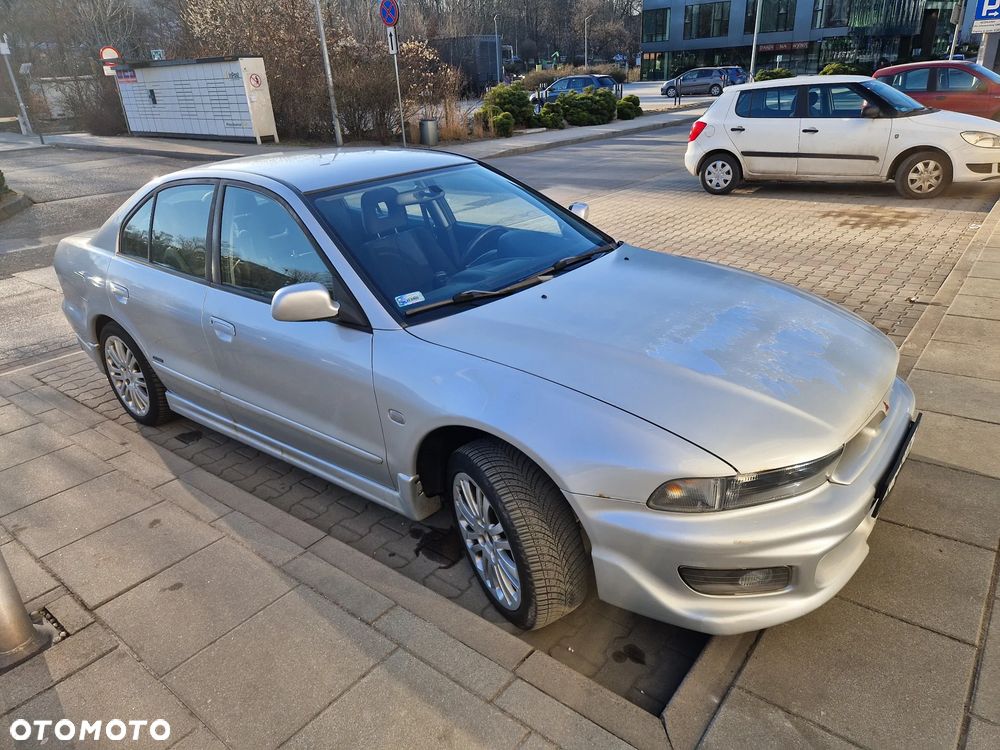 Mitsubishi Galant - 6