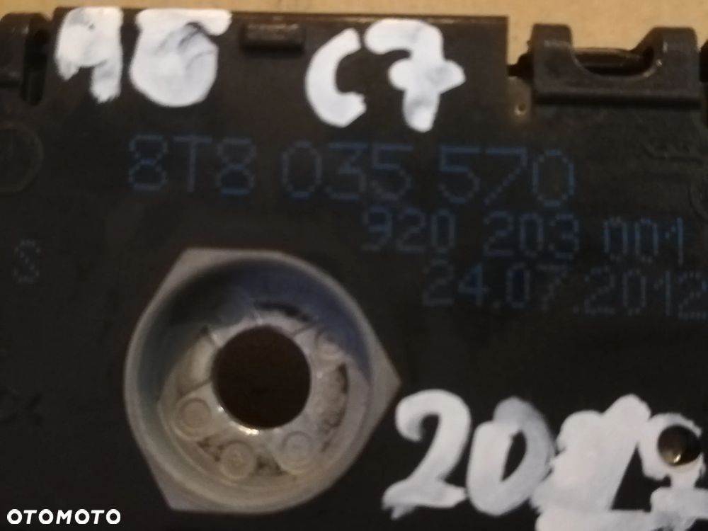 Audi A6 S6 C7 4G 2016 Filtr anteny 8T8035570 - 2