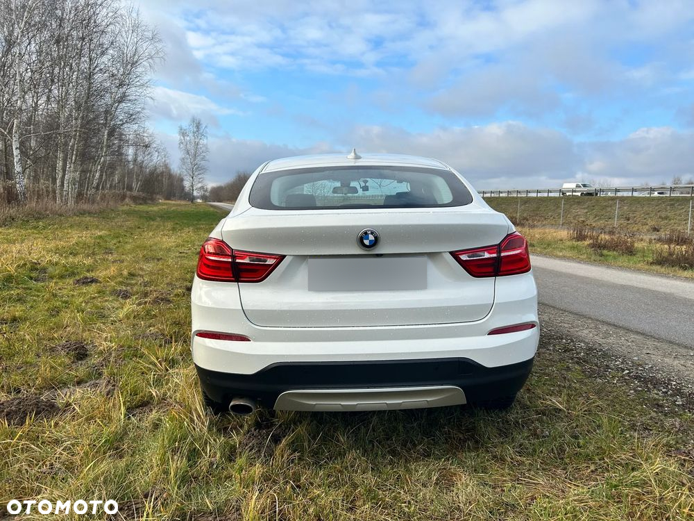 BMW X4 xDrive20i - 15