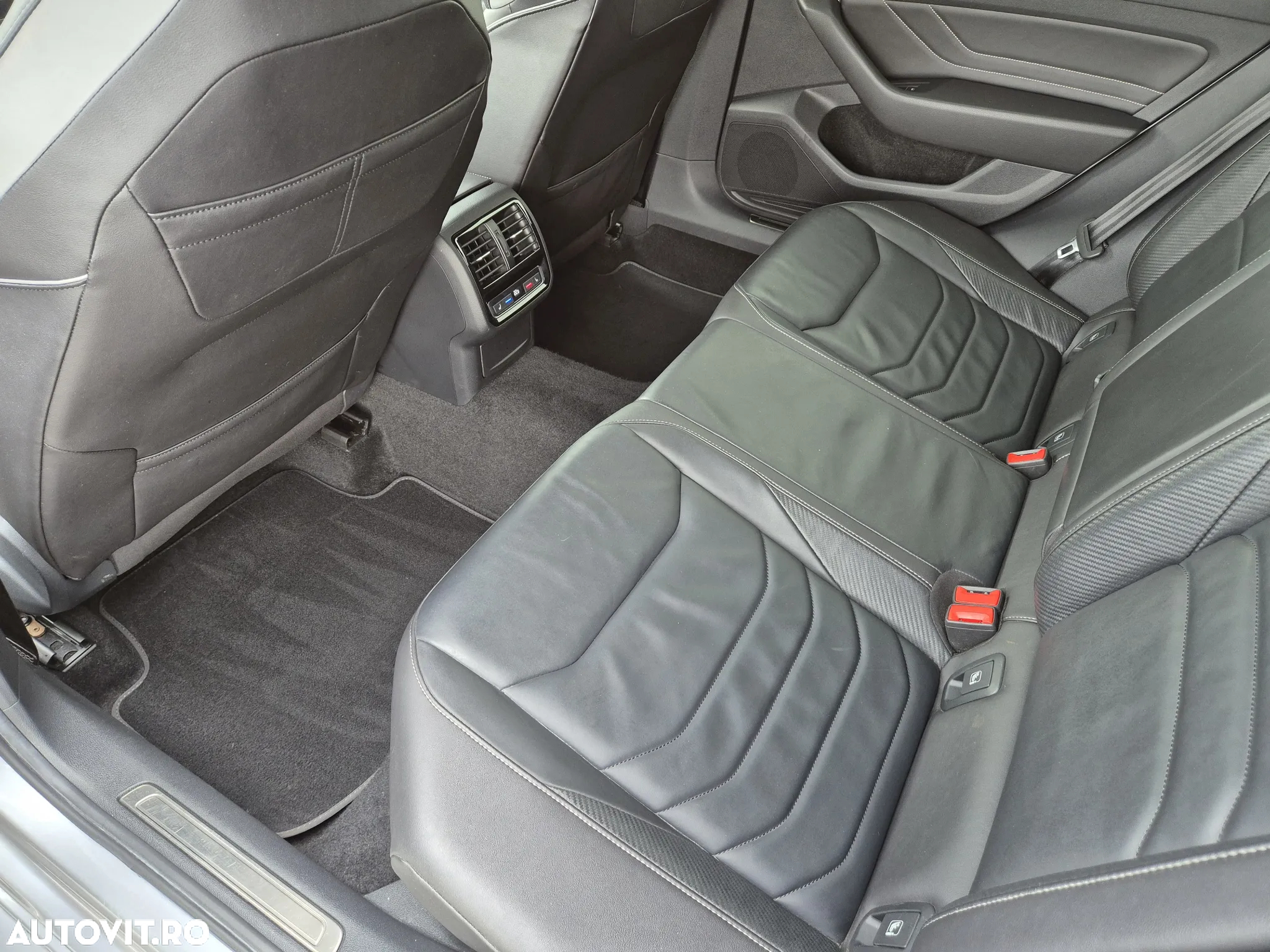 Volkswagen ARTEON SB 2.0 TDI 4Motion DSG R-Line - 12