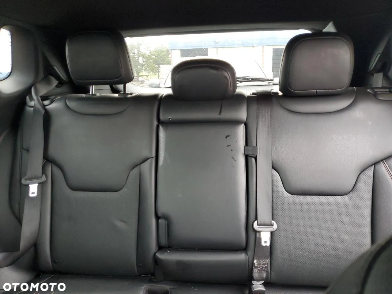 Jeep Compass - 10
