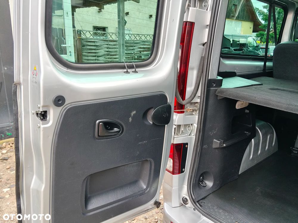 Opel Vivaro L2H1 2,9t Edition Premium - 23