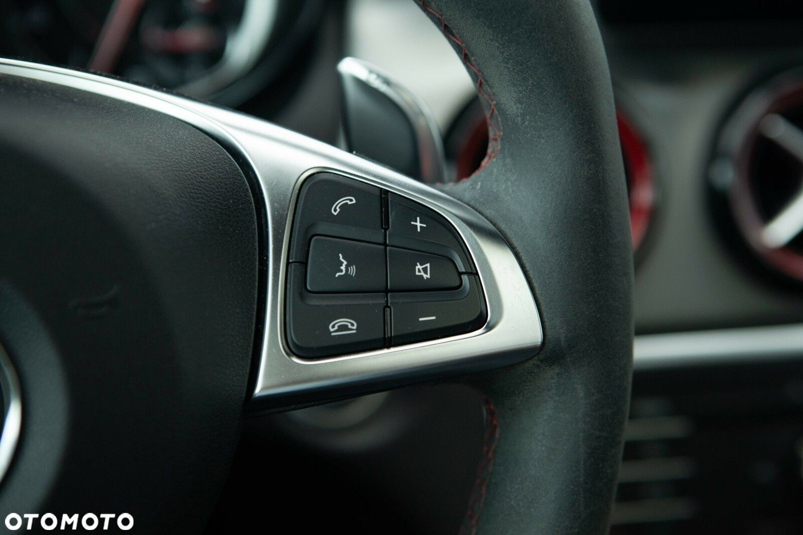 Mercedes-Benz GLA 45 AMG 4-Matic - 25