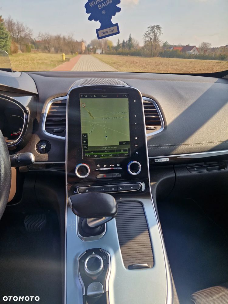 Renault Espace 1.6 dCi Energy Initiale Paris EDC 7os - 13