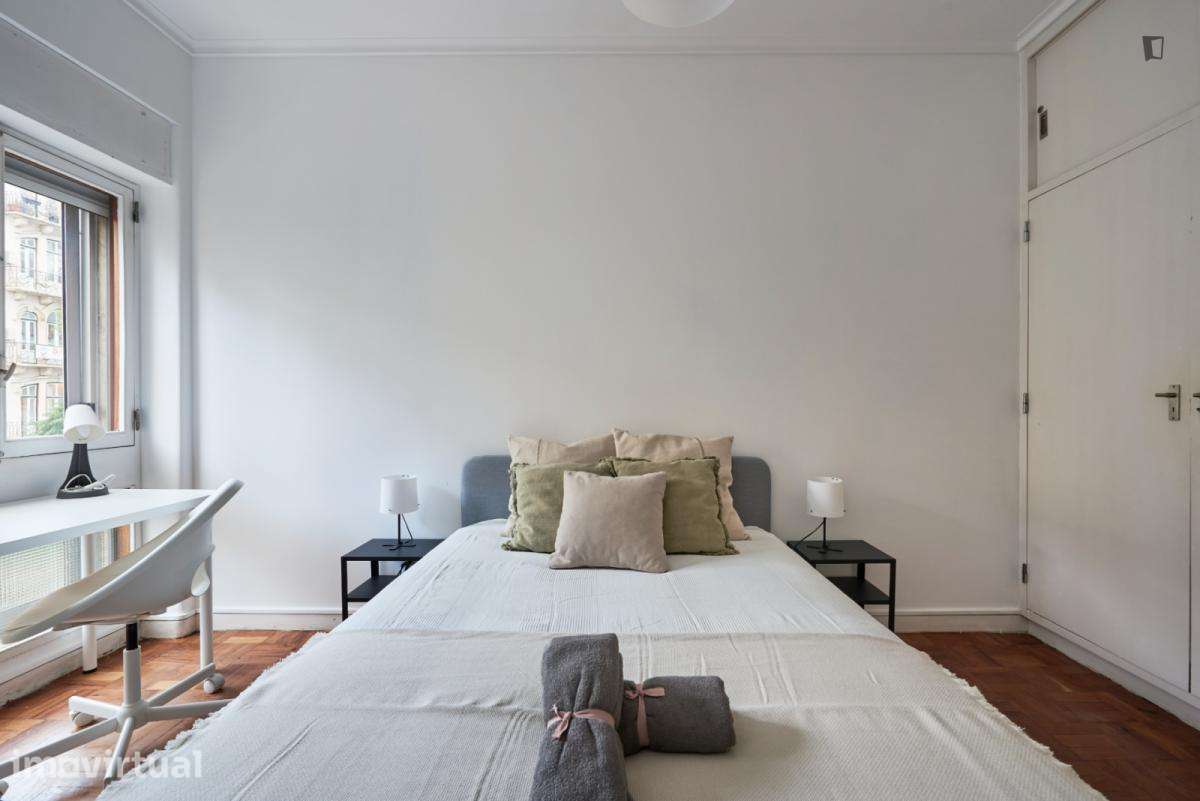 Quarto - localizado em Saldanha Lisbon - Grande imagem: 3/58