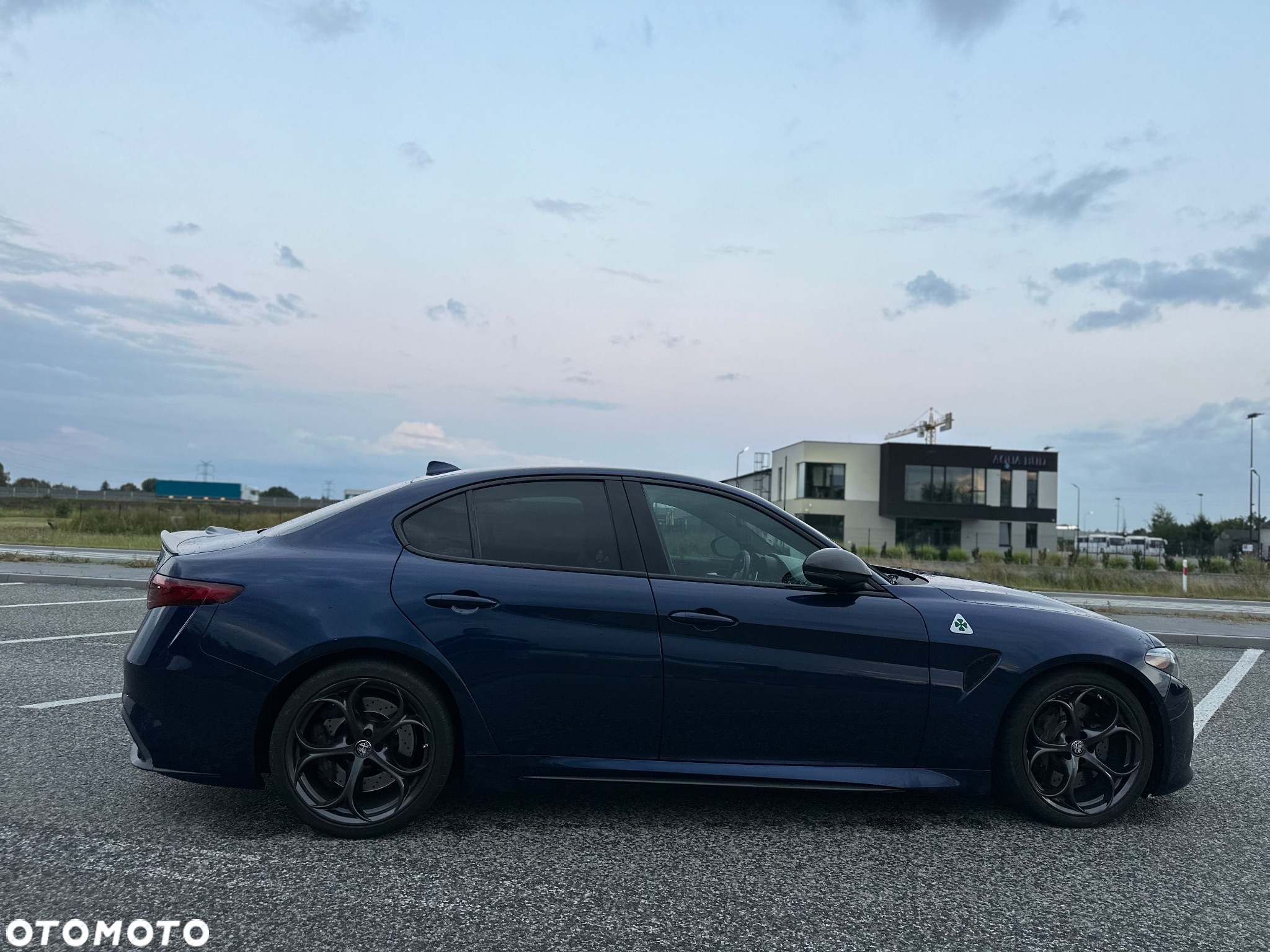 Alfa Romeo Giulia 2.9 V6 Bi-Turbo AT8 Quadrifoglio - 15