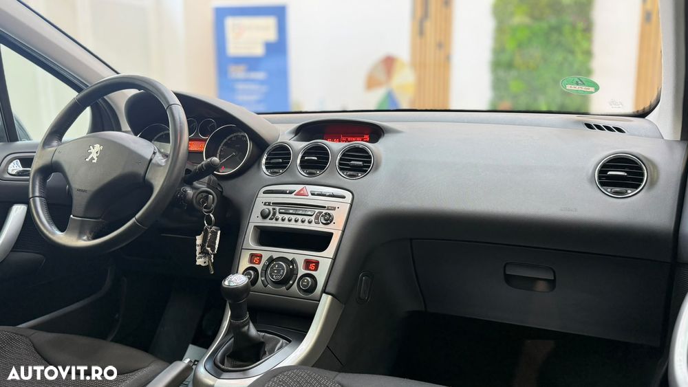 Peugeot 308 120 VTi Access - 19