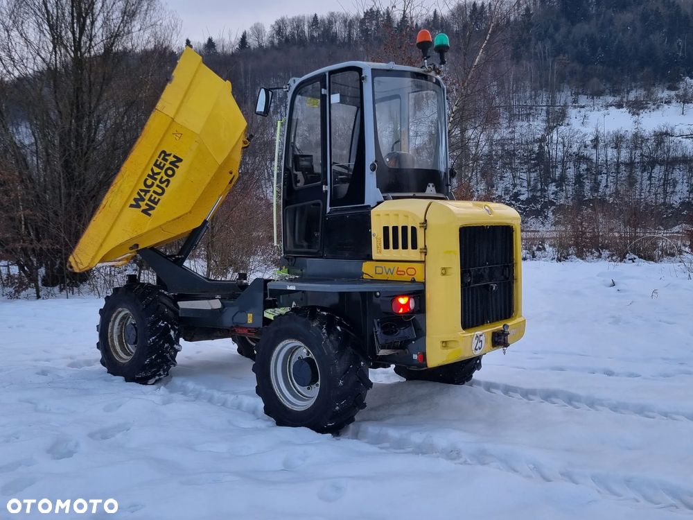 Wacker Neuson DW60 Wozidło 4x4 6 ton OBROTOWA koleba 1500mtg 2018 rok jak nowe z salonu PERKINS turbo silnik. Z Norwegii. Pełne sterowanie dżojstik REWERS HYDROSTATIC Ogrzewana Kabina Opony zero zużycia. Aktualna DEKRA. Kamera tył i Przód! Zero luzów i wycieków. Paka jak Nowa bez rys! - 2