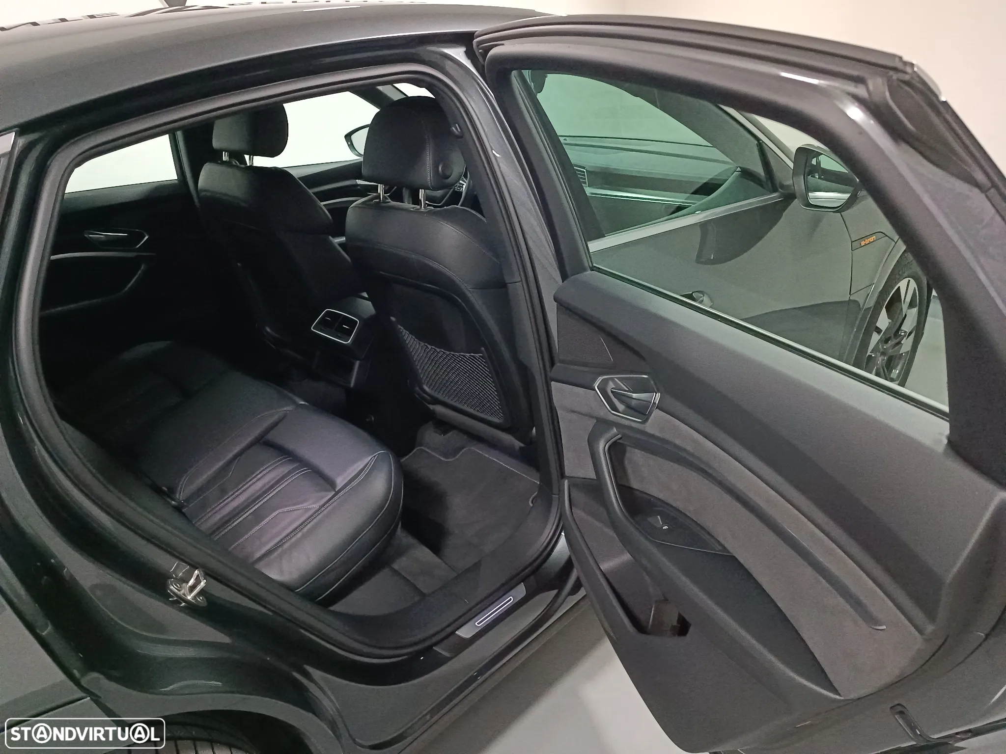 Audi e-tron Sportback 55 quattro S line - 16