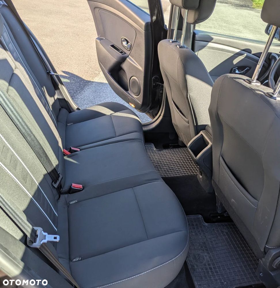 Renault Megane 1.6 16V Authentique - 9