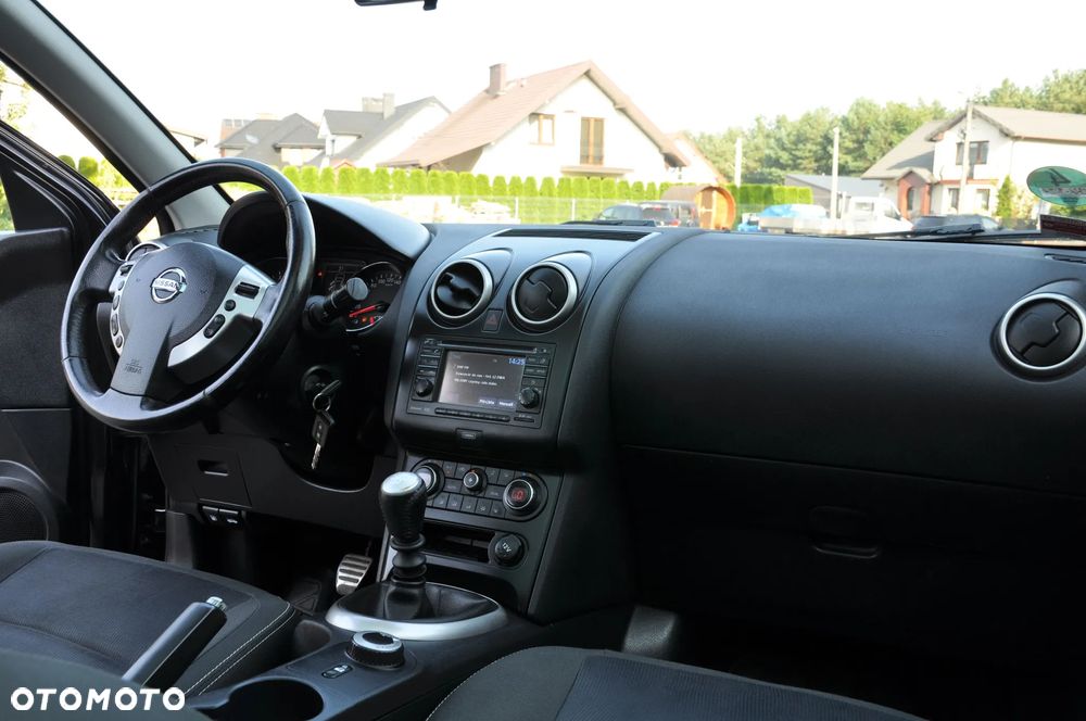 Nissan Qashqai+2 2.0 4x4 360 - 28