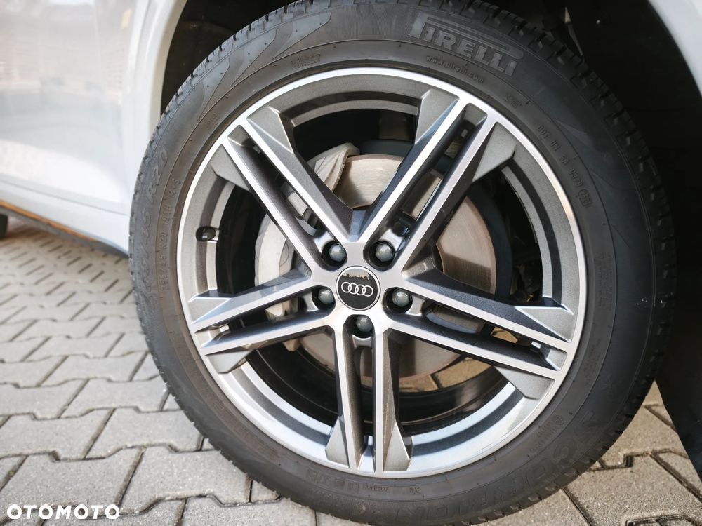 Audi Q5 55 TFSIe quattro S tronic S line - 14