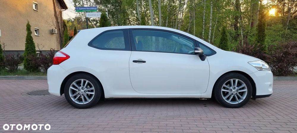 Toyota Auris 1.33 VVT-i Edition - 4